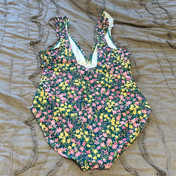 One Piece - Picture 3 of 4